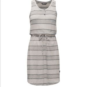 {North Face} Sand Scape Dress